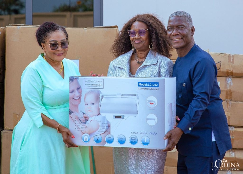 Presentation of medical supplies to the Lordina Foundation in Accra